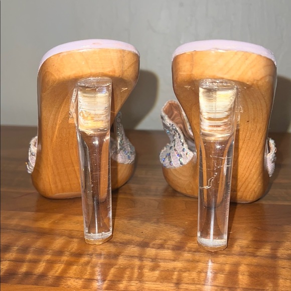 Vintage (2003) Alfies Swarovski Light Pink Heels. - Picture 7 of 11